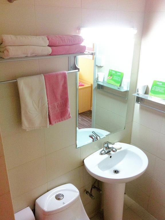 Shindom Inn Beijing Guangmingqiao Pequim Quarto foto